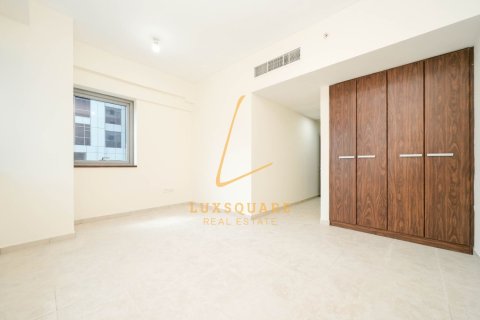 Apartment in Business Bay, Dubai 3 bedrooms, 172 sq.m. № 111243 - photo 16