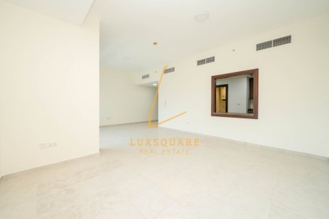 Apartment in Business Bay, Dubai 3 bedrooms, 172 sq.m. № 111243 - photo 30