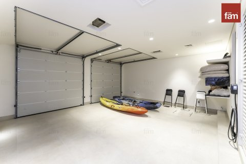Villa à Palm Jumeirah, Dubai, 4 chambres, 681.7 m², № 40145 - photo 16