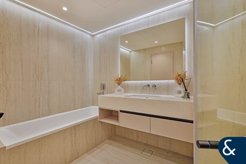 Apartamento en Jumeirah Village Circle, Dubai, 4 dormitorios, 300 m², № 75030 - foto 13