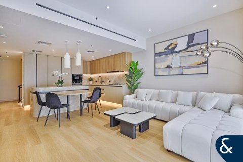 Apartamento en Jumeirah Village Circle, Dubai, 4 dormitorios, 300 m², № 75030 - foto 3