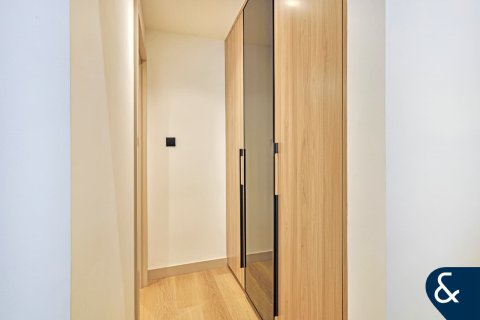 Apartamento en Jumeirah Village Circle, Dubai, 4 dormitorios, 300 m², № 75030 - foto 12