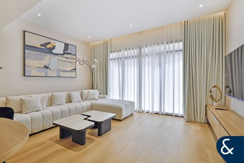 Apartamento en Jumeirah Village Circle, Dubai, 4 dormitorios, 300 m², № 75030 - foto 5