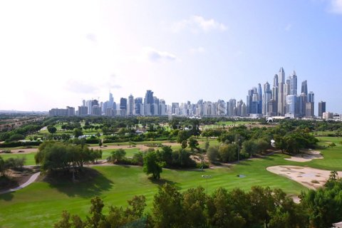 Apartment in Tanaro, The Views, Dubai 2 bedrooms, 129.78549100 sq.m. № 63921 - photo 1