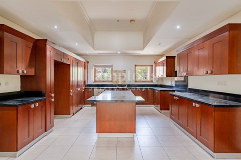 Villa in Murooj Al Furjan, Al Furjan, Dubai 5 bedrooms, 599.96757400 sq.m. № 63920 - photo 3