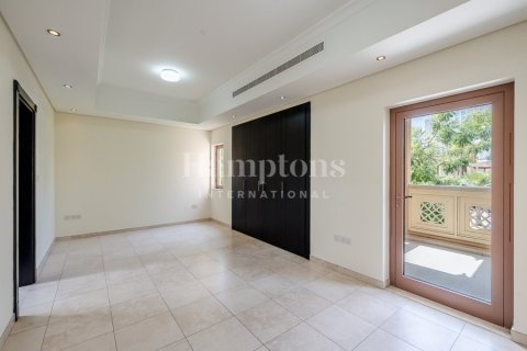 Villa in Murooj Al Furjan, Al Furjan, Dubai 5 bedrooms, 599.96757400 sq.m. № 63920 - photo 6