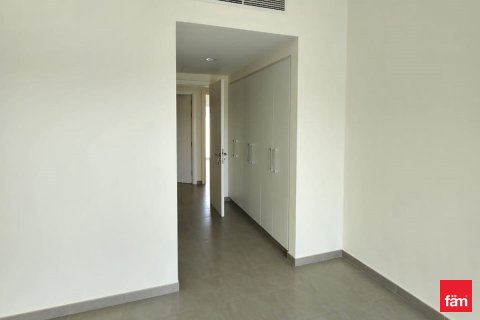 Снять в аренду квартиру в Дубае: 2 спальни, 155.9м², № 90269 - фото 10