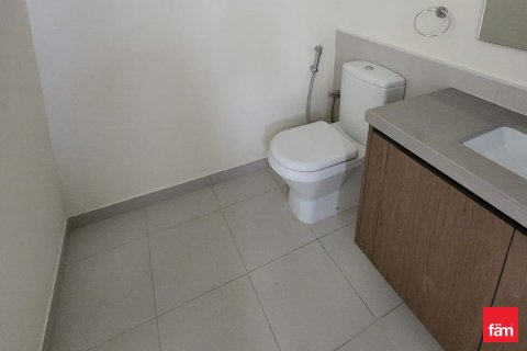 Снять в аренду квартиру в Дубае: 2 спальни, 155.9м², № 90269 - фото 8