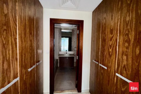 Apartment in Business Bay, Dubai 2 bedrooms, 133.9 sq.m. № 90257 - photo 4