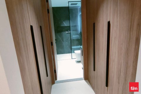 Купить квартиру в Дубае: 2 спальни, 110.8м², № 90271 - фото 10