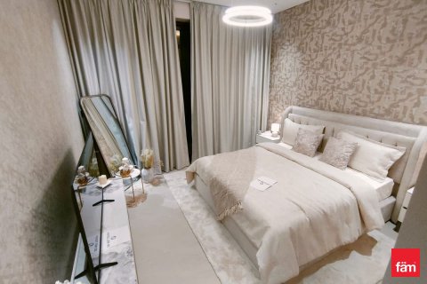 Купить квартиру в Дубае: 2 спальни, 110.8м², № 90271 - фото 4