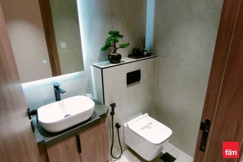 Купить квартиру в Дубае: 2 спальни, 110.8м², № 90271 - фото 7