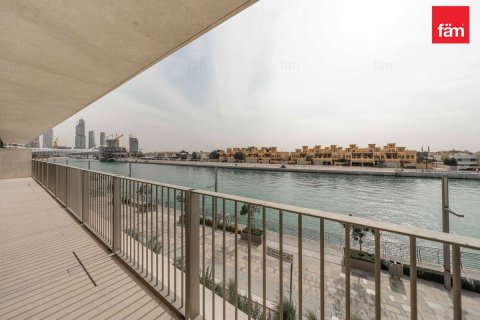 Купить квартиру в Дубае: 3 спальни, 202.7м², № 90267 - фото 25