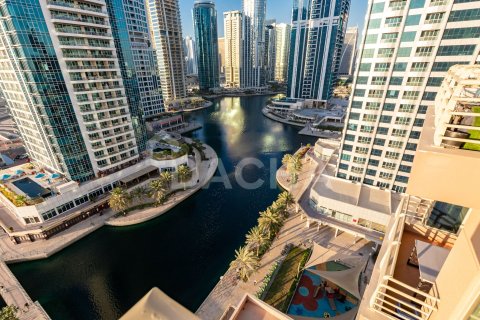 Apartment in Icon Tower 2, Jumeirah Lake Towers, Dubai 3 bedrooms, 144 sq.m. № 110373 - photo 4