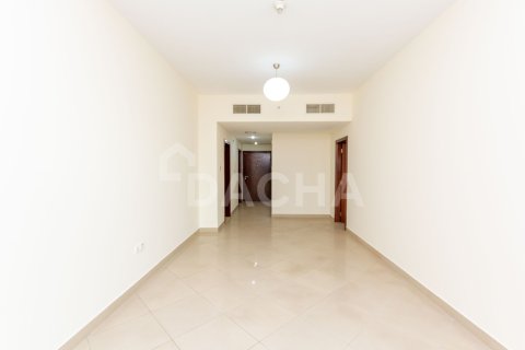 Apartment in Icon Tower 2, Jumeirah Lake Towers, Dubai 3 bedrooms, 144 sq.m. № 110373 - photo 3