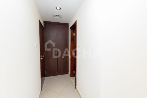 Apartment in Icon Tower 2, Jumeirah Lake Towers, Dubai 3 bedrooms, 144 sq.m. № 110373 - photo 7
