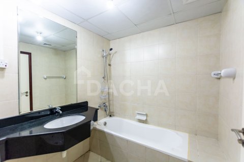 Apartment in Icon Tower 2, Jumeirah Lake Towers, Dubai 3 bedrooms, 144 sq.m. № 110373 - photo 6