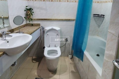 Купить квартиру в Джумейра Лейк Тауэрс, Дубай: 1 спальня, 69.9м², № 12211 - фото 11