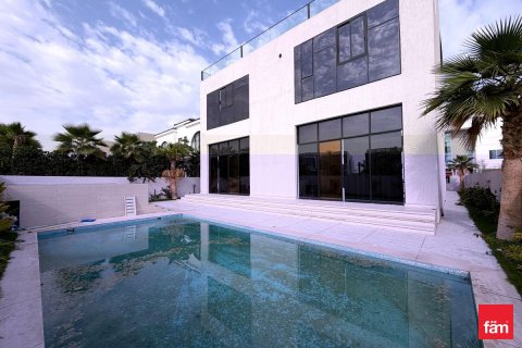 Villa en Dubai, 5 dormitorios, 755.6 m², № 99535 - foto 3