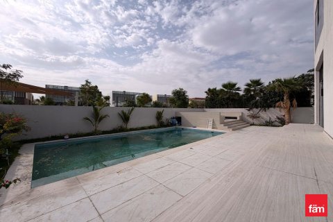 Villa en Dubai, 5 dormitorios, 755.6 m², № 99535 - foto 15