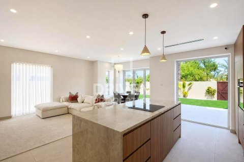 Villa à Al Reem, Arabian Ranches, Dubai, 4 chambres, 273.41 m², № 136138 - photo 6