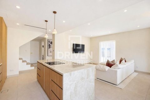 Villa à Al Reem, Arabian Ranches, Dubai, 4 chambres, 273.41 m², № 136138 - photo 10