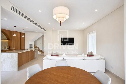 Villa à Al Reem, Arabian Ranches, Dubai, 4 chambres, 273.41 m², № 136138 - photo 3
