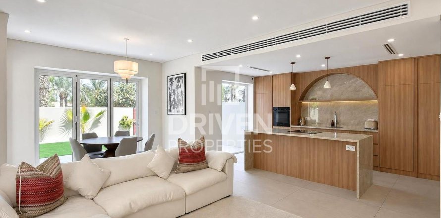 Villa à Al Reem, Arabian Ranches, Dubai, 4 chambres, 273.41 m², № 136138
