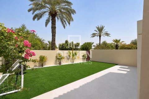 Villa à Al Reem, Arabian Ranches, Dubai, 4 chambres, 273.41 m², № 136138 - photo 27
