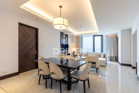 Apartamento en The Address Sky View Towers, Downtown Dubai (Downtown Burj Dubai), Dubai, 2 dormitorios, 143.35 m², № 126396 - foto 3