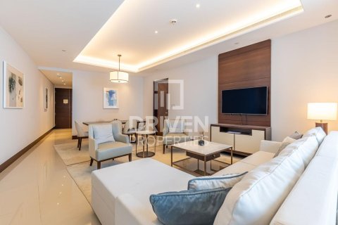 Apartamento en The Address Sky View Towers, Downtown Dubai (Downtown Burj Dubai), Dubai, 2 dormitorios, 143.35 m², № 126396 - foto 2