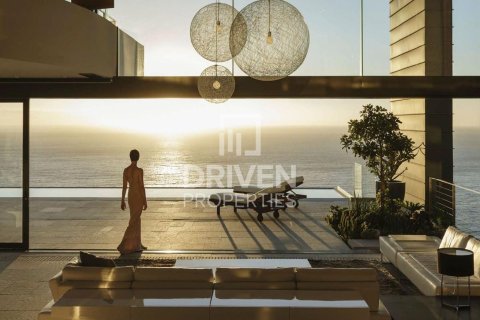 Квартира в Пальме Джумейре, Дубай, 3 спальни, 583м², № 87221