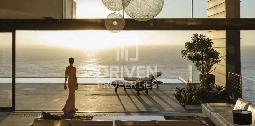 Квартира в Пальме Джумейре, Дубай, 3 спальни, 583м², № 87221