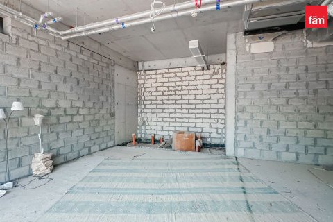 Building in Motor City, Dubai 1145.4 sq.m. № 48898 - photo 19