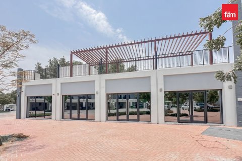Building in Motor City, Dubai 1145.4 sq.m. № 48898 - photo 2