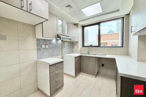 Apartment in Al Satwa, Dubai 2 bedrooms, 104.8 sq.m. № 110637 - photo 6