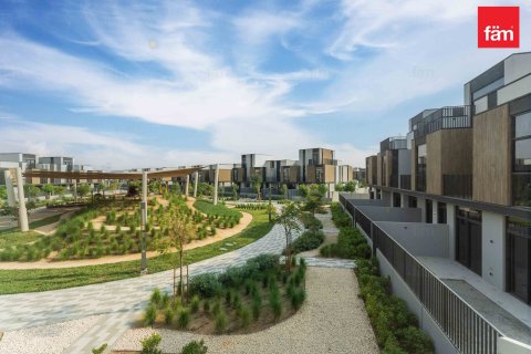 Townhouse in Dubai 4 bedrooms, 270.5 sq.m. № 52381 - photo 28