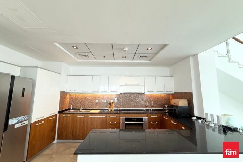 Снять в аренду пентхаус в Дубай Марине, Дубай: 5 спален, 355.8м², № 96519 - фото 8
