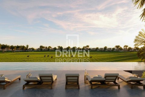 Villa in Dubai Investment Park, Dubai 4 bedrooms, 339.84 sq.m. № 135839 - photo 21