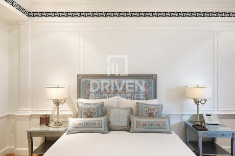 Duplex in Palazzo Versace, Culture Village, Dubai 3 bedrooms, 472.32 sq.m. № 135828 - photo 15