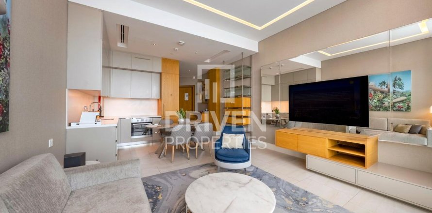 Apartment in SLS Dubai Hotel & Residences, Business Bay, Dubai 1 bedroom, 111.67 sq.m. № 135826