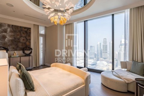 Apartment in Opera District, Downtown Dubai (Downtown Burj Dubai), Dubai 4 bedrooms, 480.87 sq.m. № 135840 - photo 17