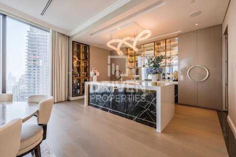 Apartment in Opera District, Downtown Dubai (Downtown Burj Dubai), Dubai 4 bedrooms, 480.87 sq.m. № 135840 - photo 6