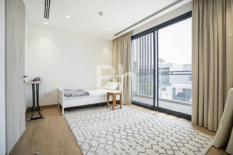 Снять в аренду таунхаус в Al Furjan, Дубай: 3 спальни, 178м², № 22231 - фото 7