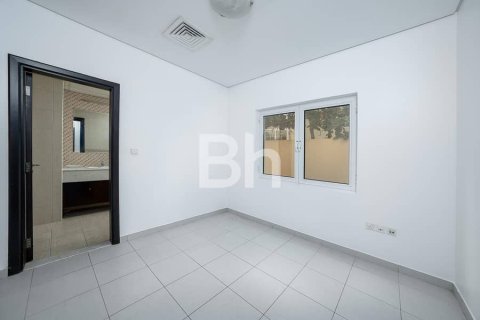 Villa en The Villa, Dubai, 5 dormitorios, 561 m², № 22232 - foto 6