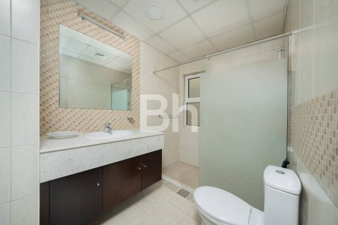 Villa en The Villa, Dubai, 5 dormitorios, 561 m², № 22232 - foto 15