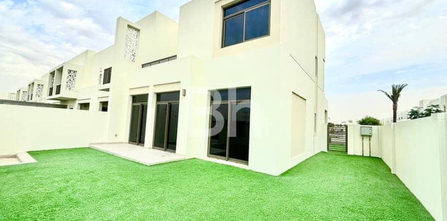 Maison de ville à Town Square, Dubai, 4 chambres, 228 m², № 22229