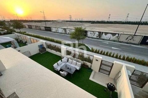 Maison de ville à Town Square, Dubai, 4 chambres, 228 m², № 22229 - photo 10