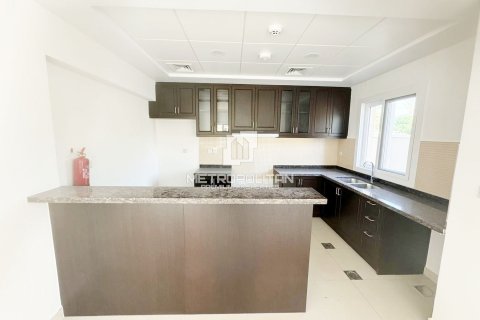 Villa in Bella Casa, Serena, Dubai 3 bedrooms, 273 sq.m. № 15555 - photo 4