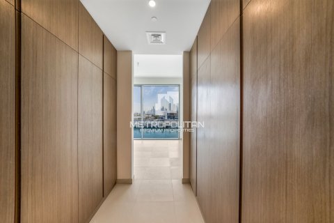 Apartment in Al Wasl, Dubai 2 bedrooms, 159 sq.m. № 15556 - photo 11